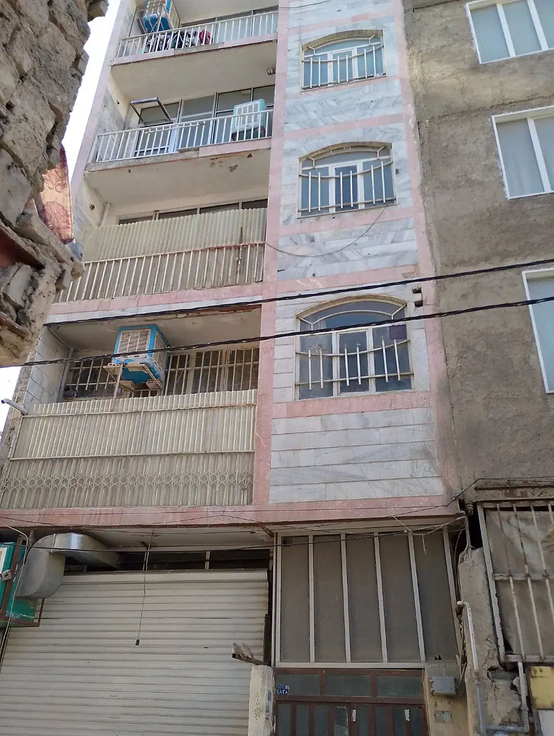 واحد ۶۰متری طبقه سوم تک واحد۴طبقه و۴واحد|فروش آپارتمان|کرج, حصارک بالا|دیوار