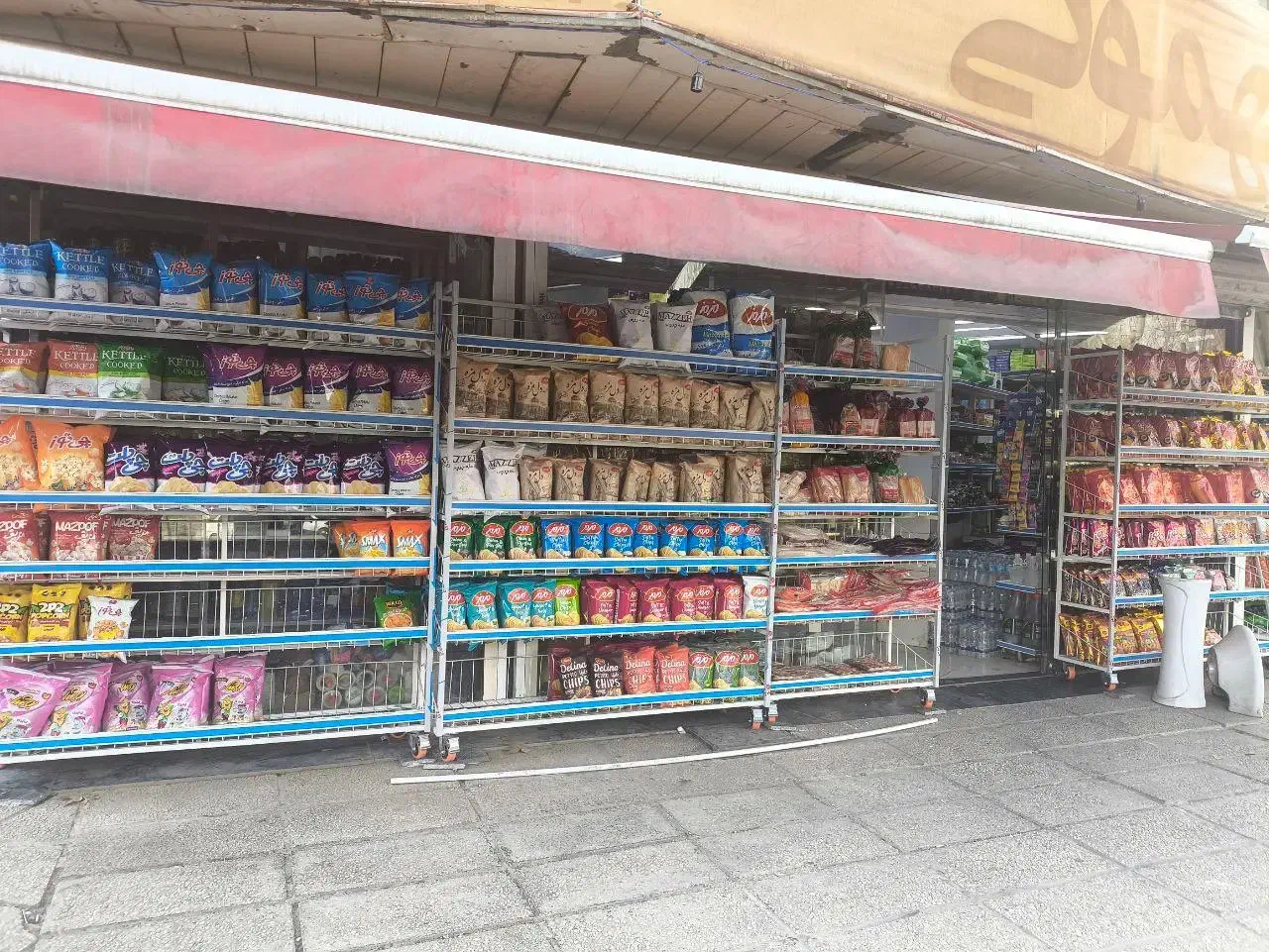 استند جای چیپس چرخ دار|فروشگاه و مغازه|شهریار, کهنز|دیوار