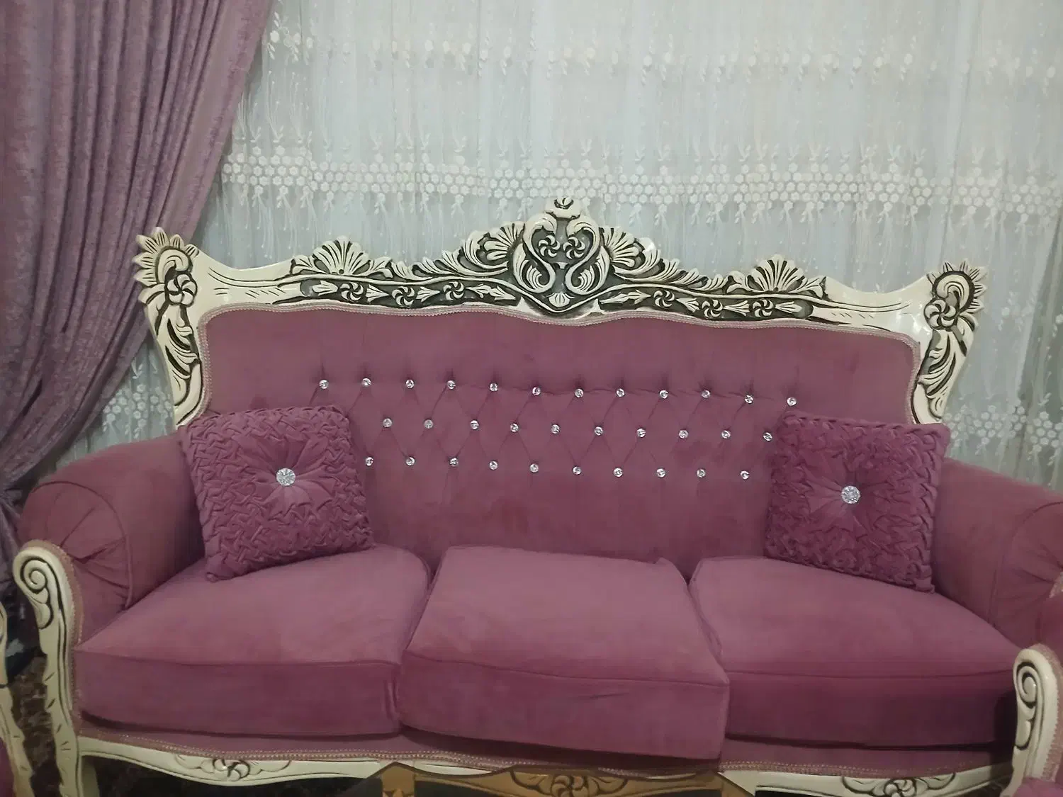 مبل سلطنتی ۷ نفره و عسلی|مبلمان خانگی و میز عسلی|اسلامشهر, شهرک محمدیه|دیوار