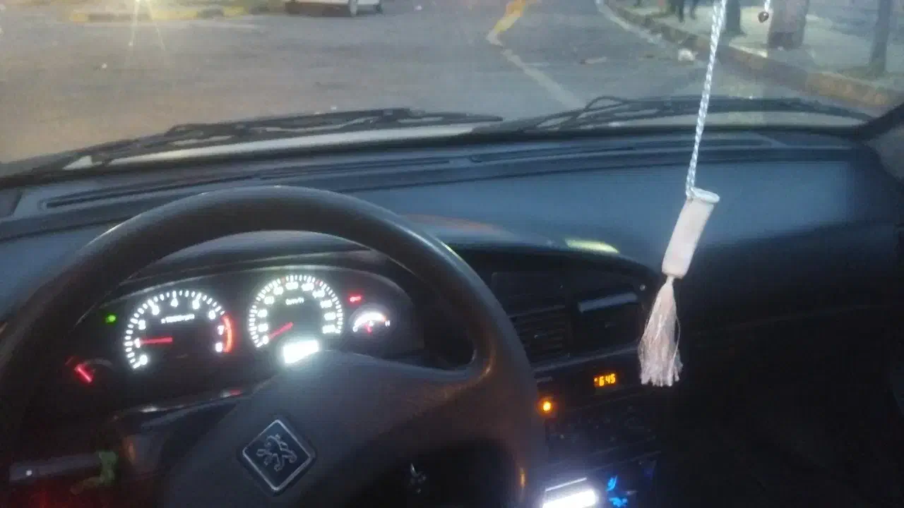 پژو87 بنزینی|خودرو سواری و وانت|لاهیجان, کوی آزادگان|دیوار