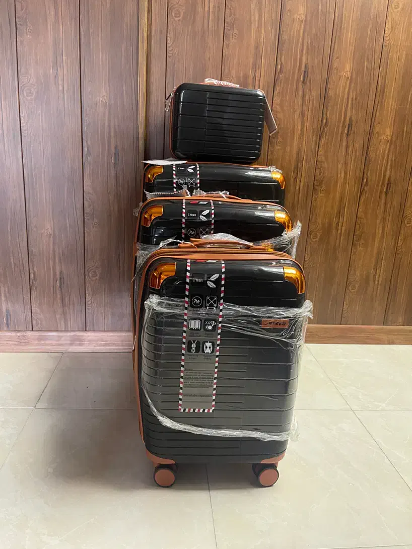 چمدان مسافرتی ۴تیکه speed|کیف، کفش، کمربند|اصفهان, علی قلی آقا|دیوار