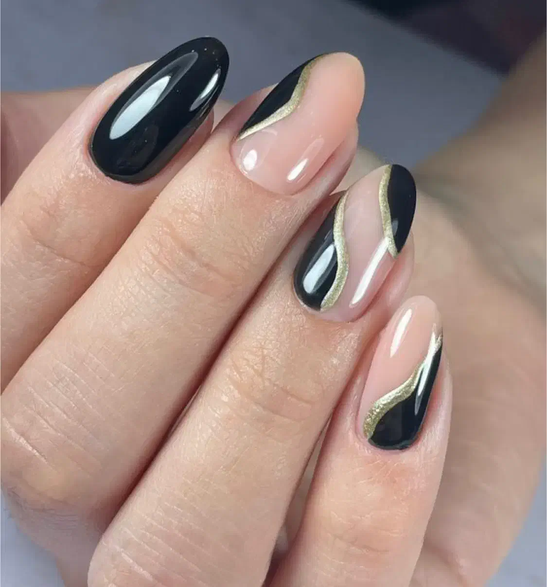 کاشت ناخن وآموزش با تخفیف|خدمات آرایشگری و زیبایی|سبزوار, هویزه|دیوار