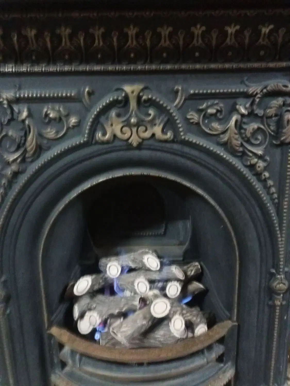 شومینه چدنی تریگارون|بخاری، هیتر، شومینه|بهارستان, |دیوار