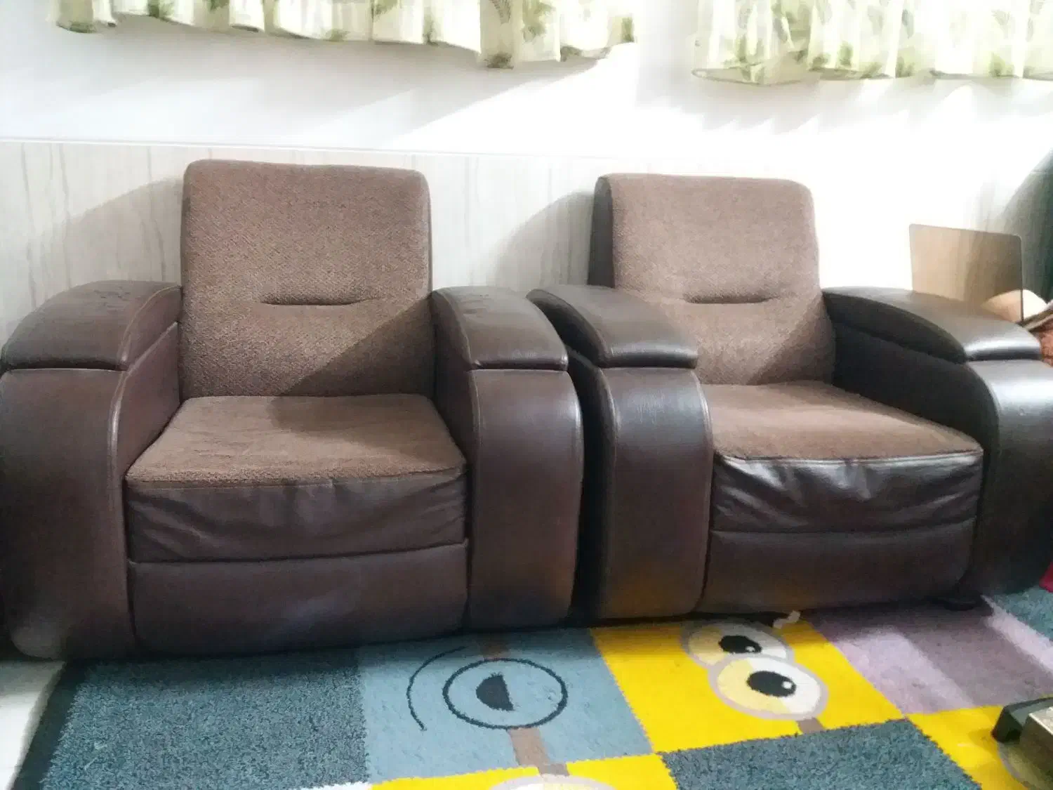 مبل چرم و مخمل|مبلمان خانگی و میز عسلی|یزد, |دیوار