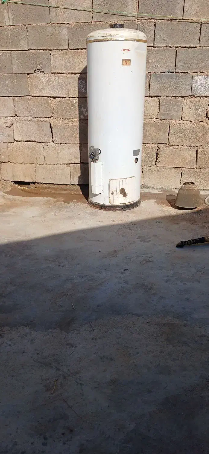 آبگرمکن مخزنی ۱۶۵ لیتر|آبگرمکن، پکیج، شوفاژ|لردگان, |دیوار