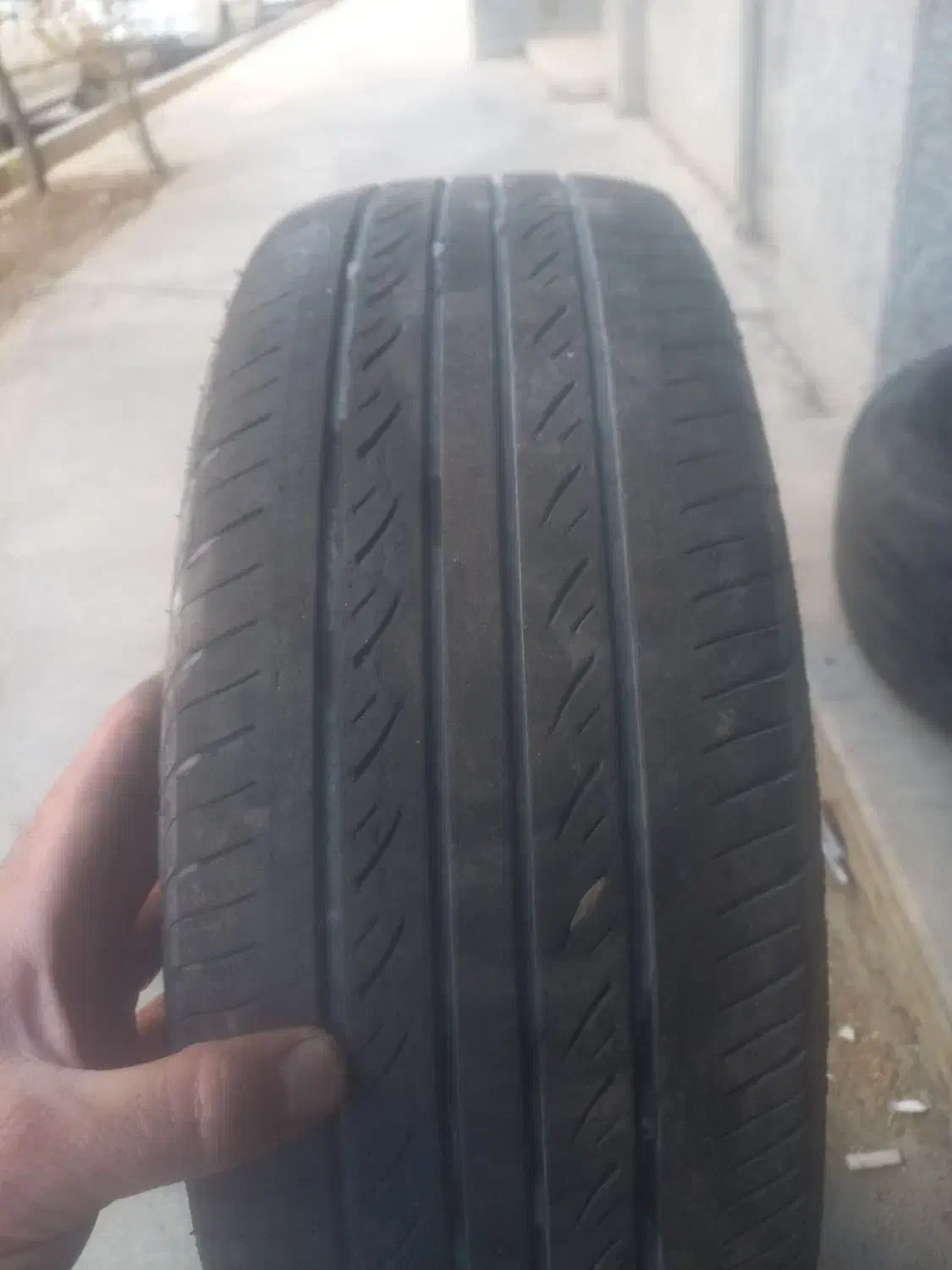 لاستیک استوک|قطعات یدکی و لوازم جانبی|محمدیه-قزوین, |دیوار