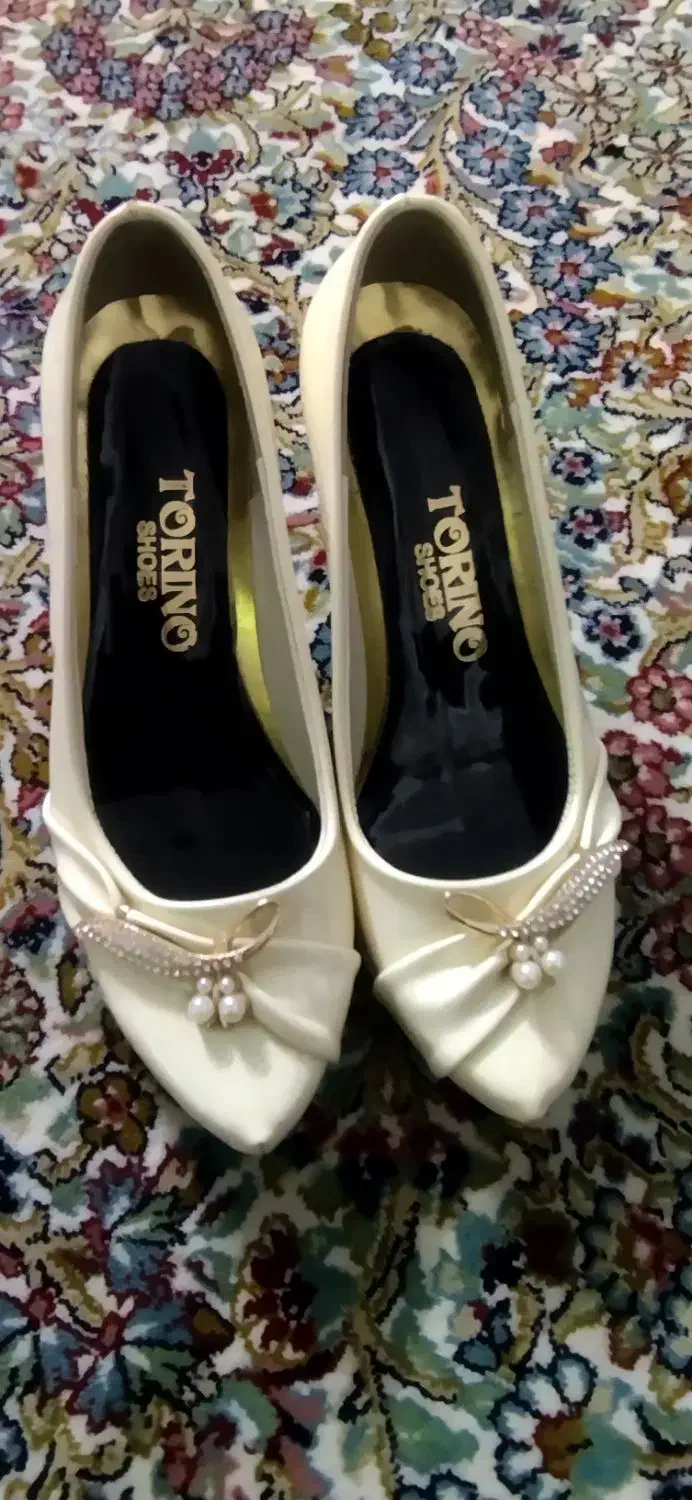 فروش|کیف، کفش، کمربند|قائن, |دیوار