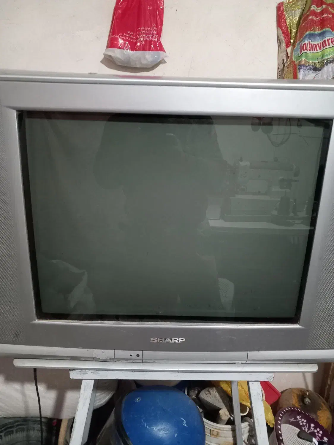 تلوزیون سالم و بدون مشکل|تلویزیون و پروژکتور|قیدار, |دیوار