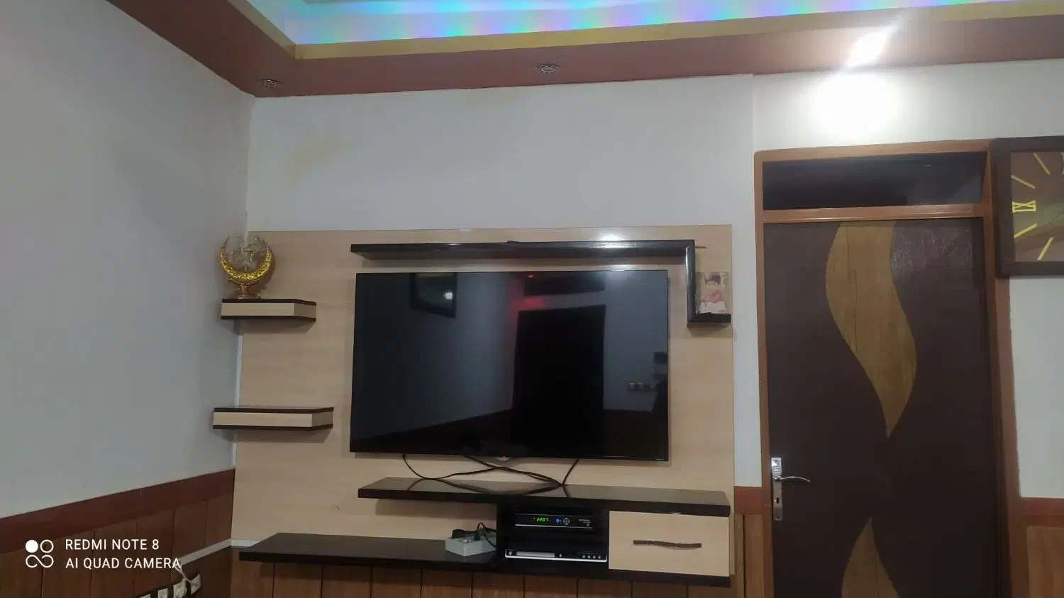 میز ال ای دی|میز تلویزیون|سقز, |دیوار