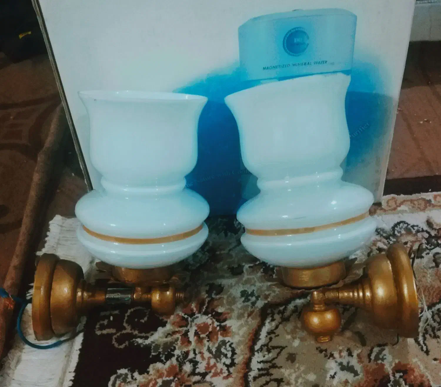 چراغ دیوار کوب|لوستر و چراغ آویز|نیشابور, سرآب کوشک|دیوار