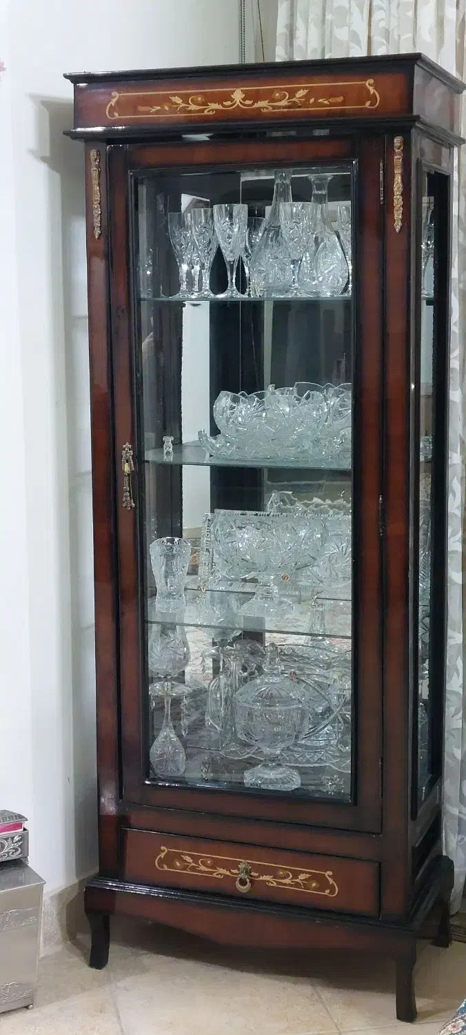 ویترین|بوفه، ویترین، کنسول|کاشان, سه راه پرورشگاه|دیوار