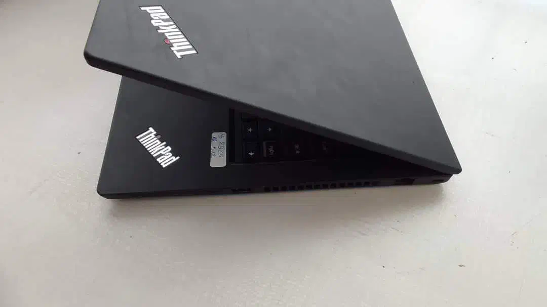 *لپ تاپ لنوو i5 gen 8 /8/256 t490*|رایانه همراه|تهران, ایرانشهر|دیوار