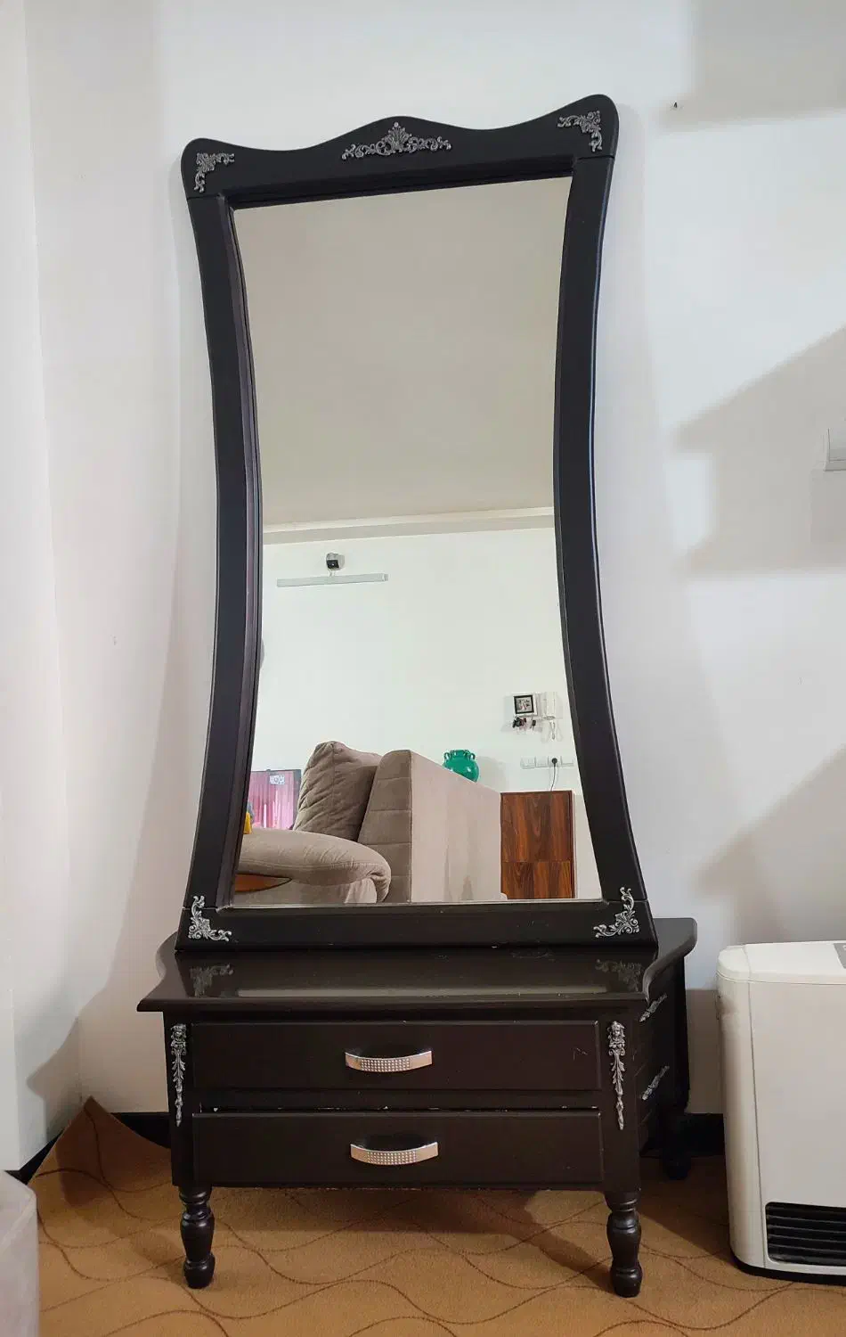 آینه ومیز|بوفه، ویترین، کنسول|اسفراین, |دیوار