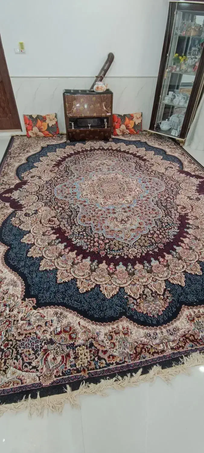 فرش 12متری|فرش|نیشابور, خیام|دیوار