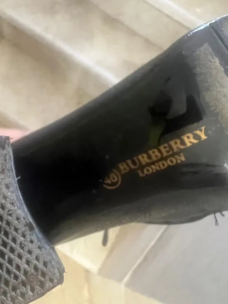 بوت|کیف، کفش، کمربند|اردبیل, |دیوار