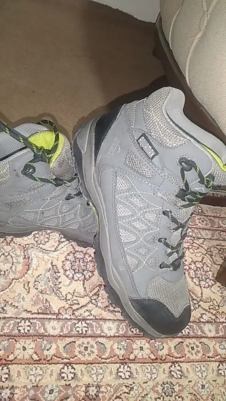 پوتین پسرانه سایز37|کیف، کفش، کمربند|میاندوآب, |دیوار