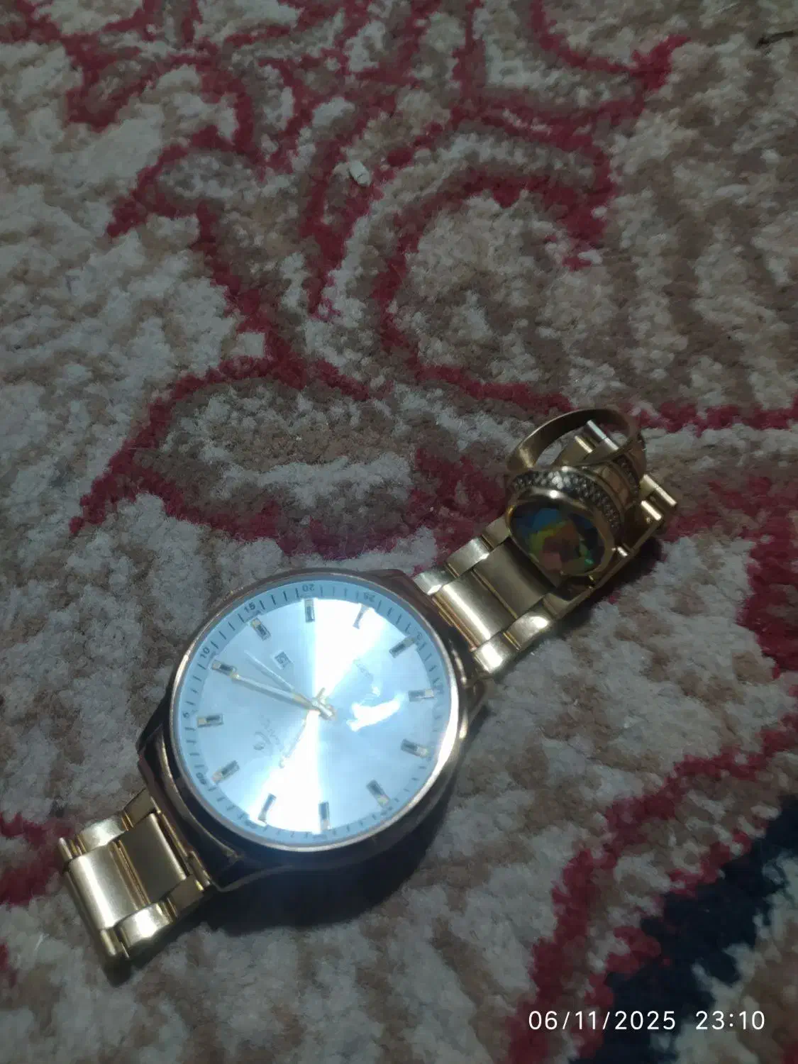 ساعت و انگشتر|ساعت|یاسوج, |دیوار