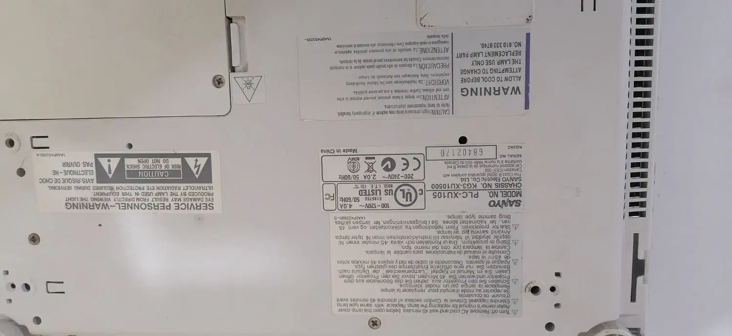 ویدئو پروژکتور سانیوSANYO PLC-XU105|تلویزیون و پروژکتور|اهواز, کوی صادقیه|دیوار