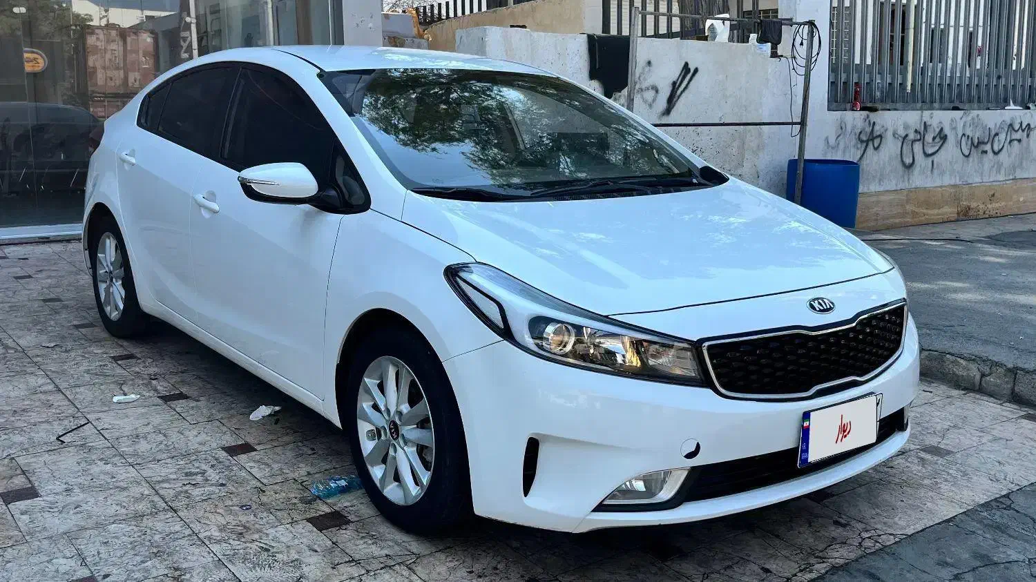 سراتو ۲۰۱۷ بیسیک کم کار درحد(سند تک)خانگی|خودرو سواری و وانت|کیش, |دیوار