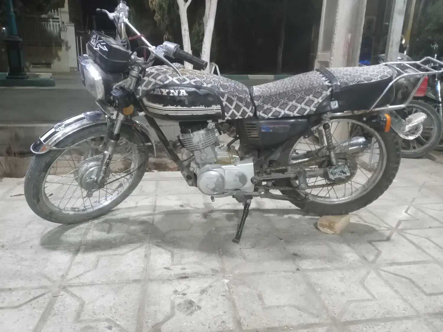 هندا۱۲۵|موتورسیکلت|مهریز, |دیوار