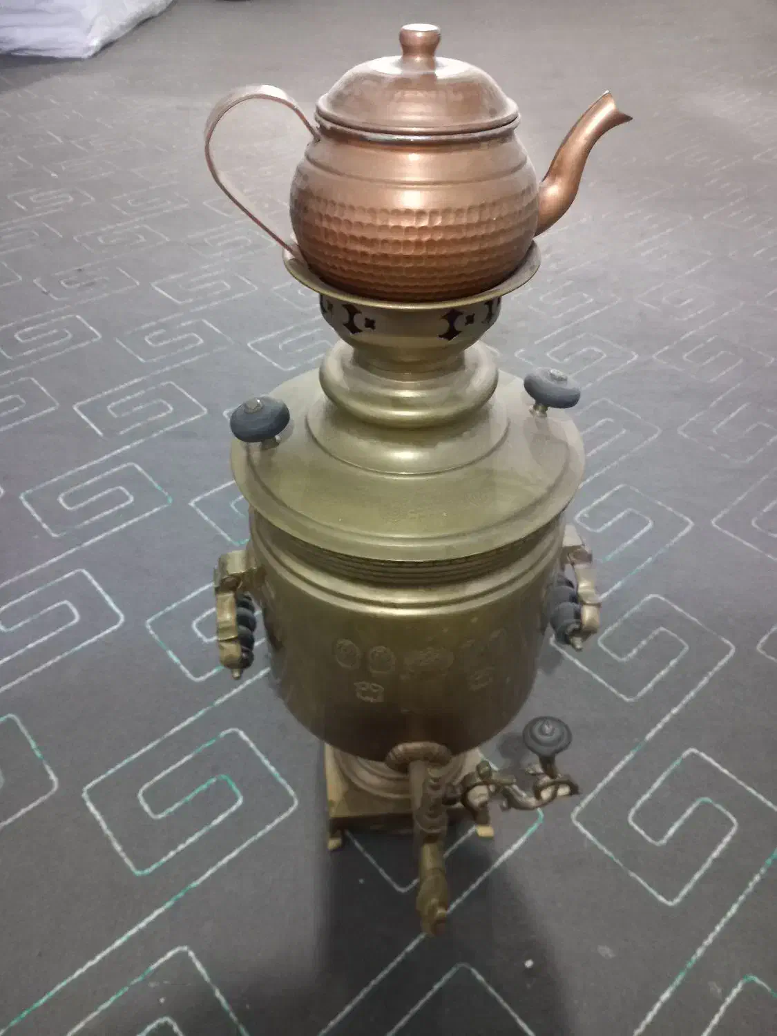 سماور زغالی|کلکسیون اشیاء عتیقه|رباط‌کریم, الارد|دیوار