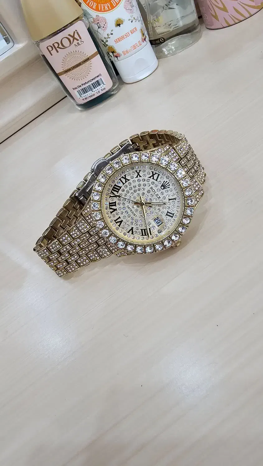 ساعت رولکس|ساعت|قم, باغ کرباسی|دیوار