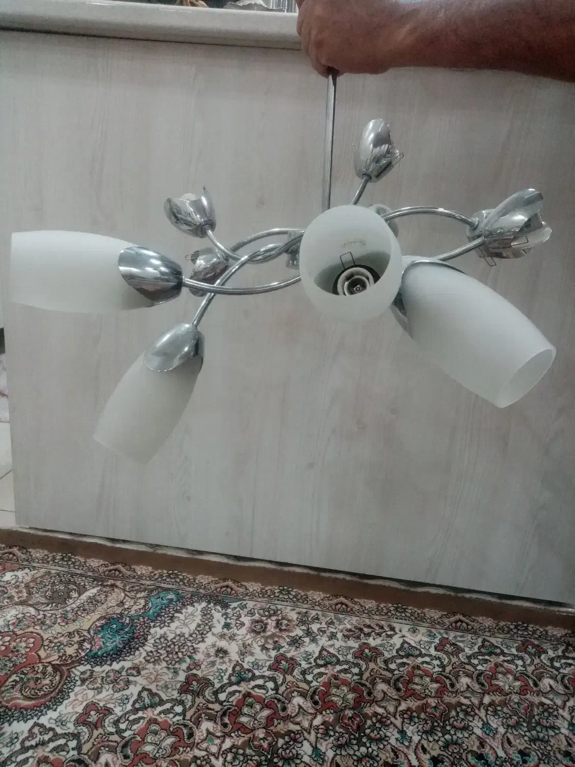 لوستر|لوستر و چراغ آویز|شیراز, فرگاز|دیوار