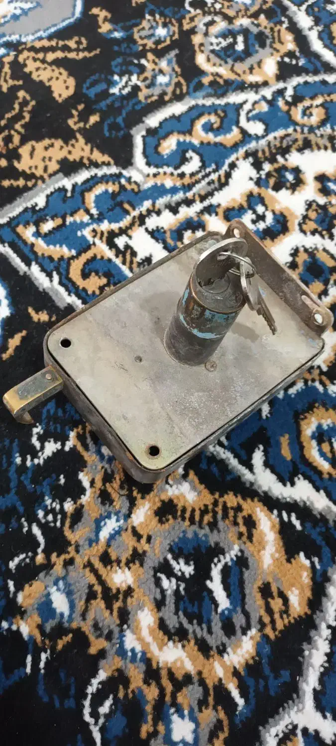 قفل در حیاط|ابزارآلات|خرمشهر, |دیوار