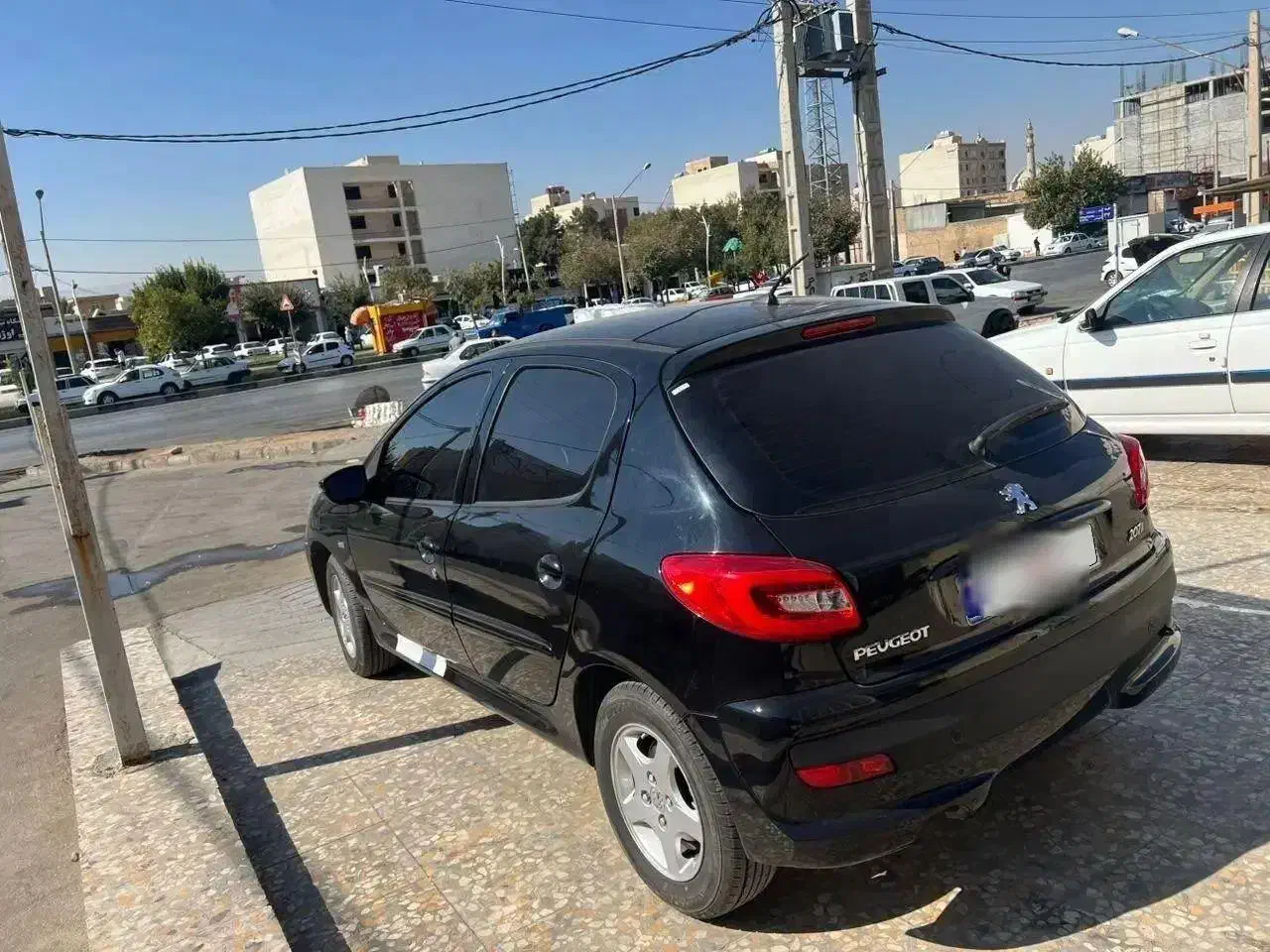 207 پانا اتومات بدنه سرامیک|خودرو سواری و وانت|شیراز, دباغ خانه|دیوار