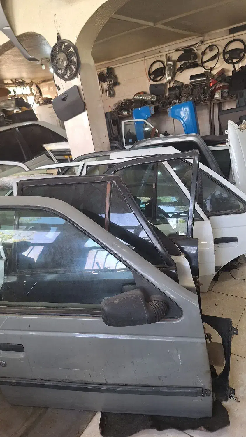 قطعات و لوازم اوراقی و استوک خودرو|قطعات یدکی و لوازم جانبی|تبریز, |دیوار