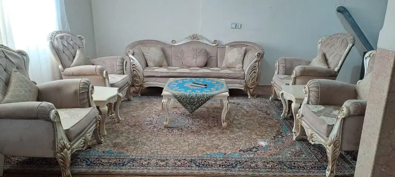 مبل کلاسیک|مبلمان خانگی و میز عسلی|کرج, کلاک نو|دیوار