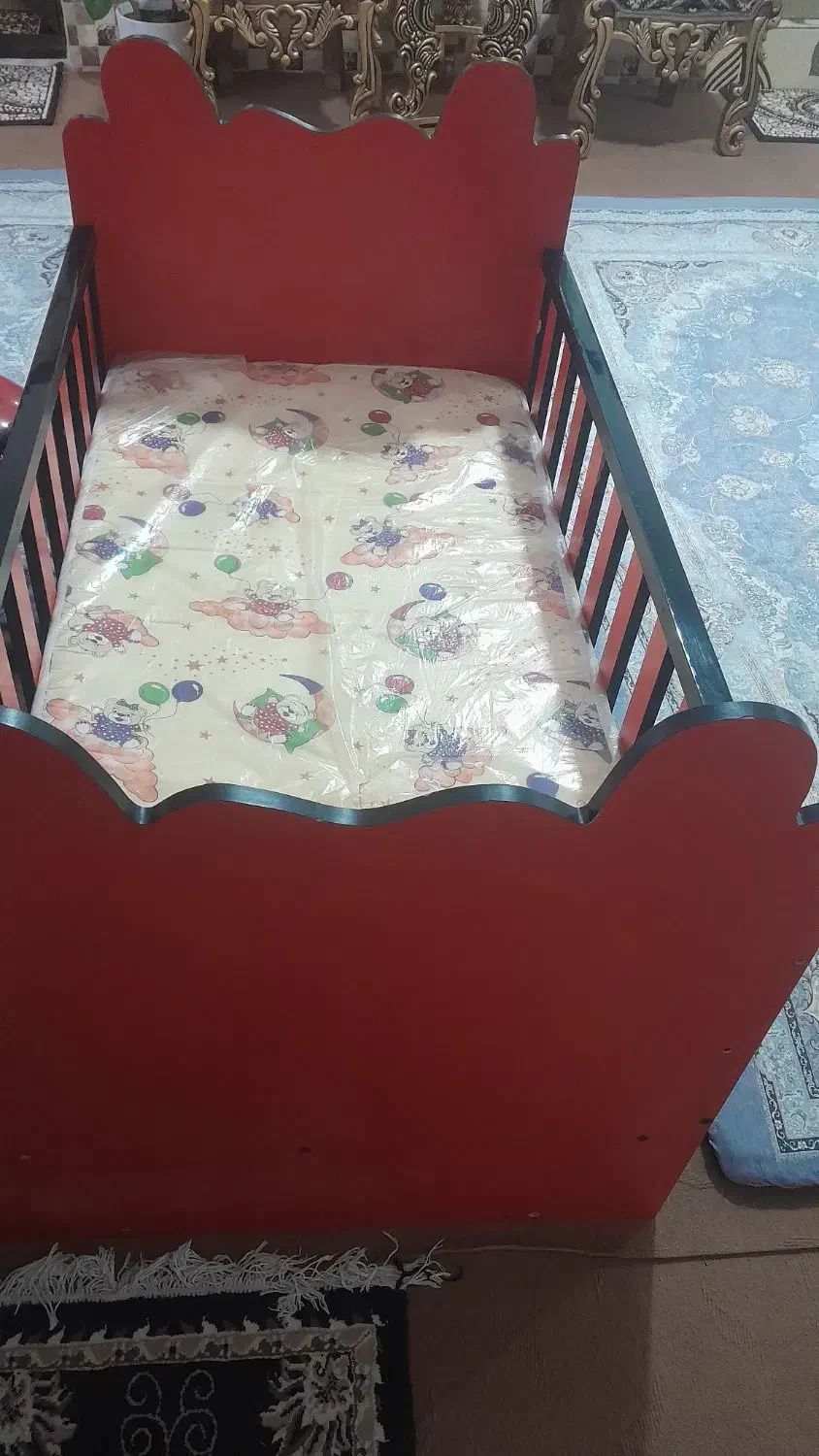 تخت کودک|تخت و سرویس خواب|خوی, |دیوار