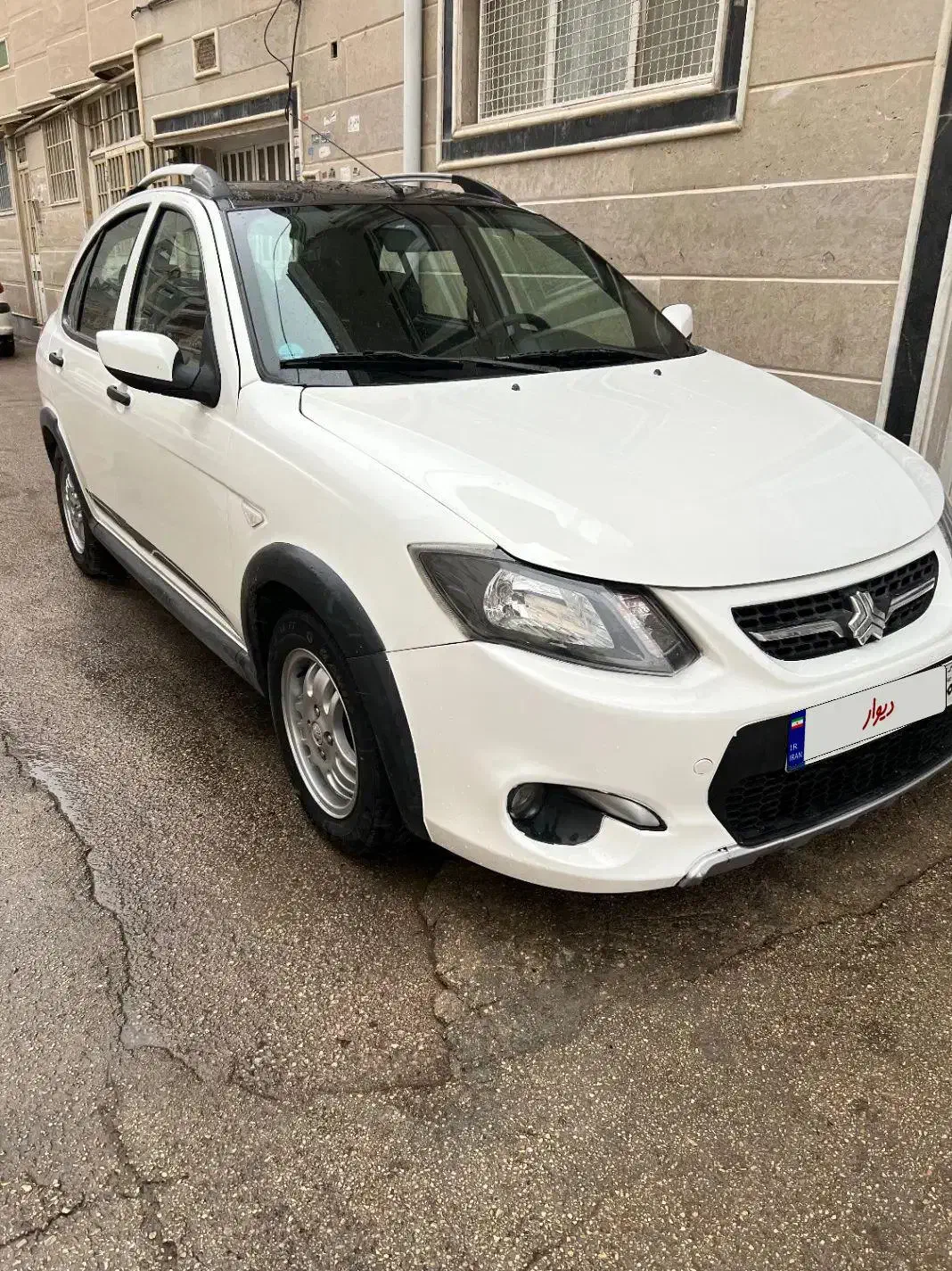 کوییکRمدل۴۰۱سفیدمشکی|خودرو سواری و وانت|بجنورد, |دیوار