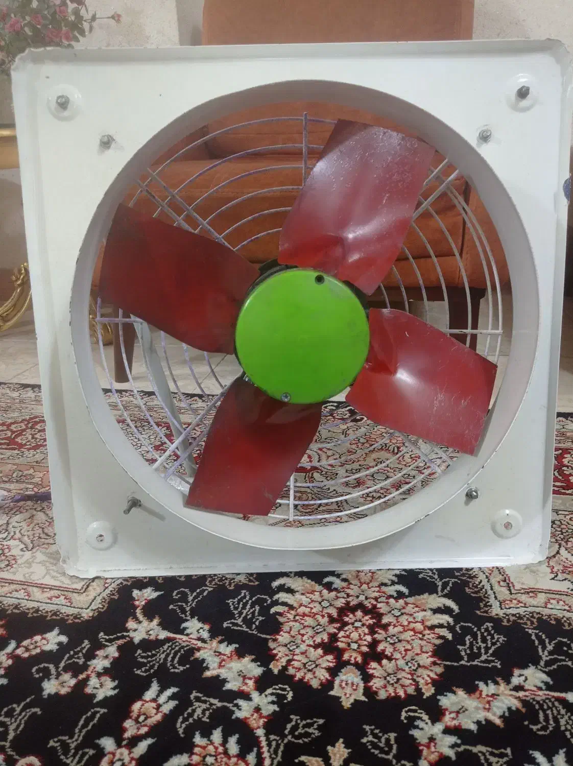 فن  هوا کش|پنکه و تصفیه‌کنندهٔ هوا|سنندج, |دیوار