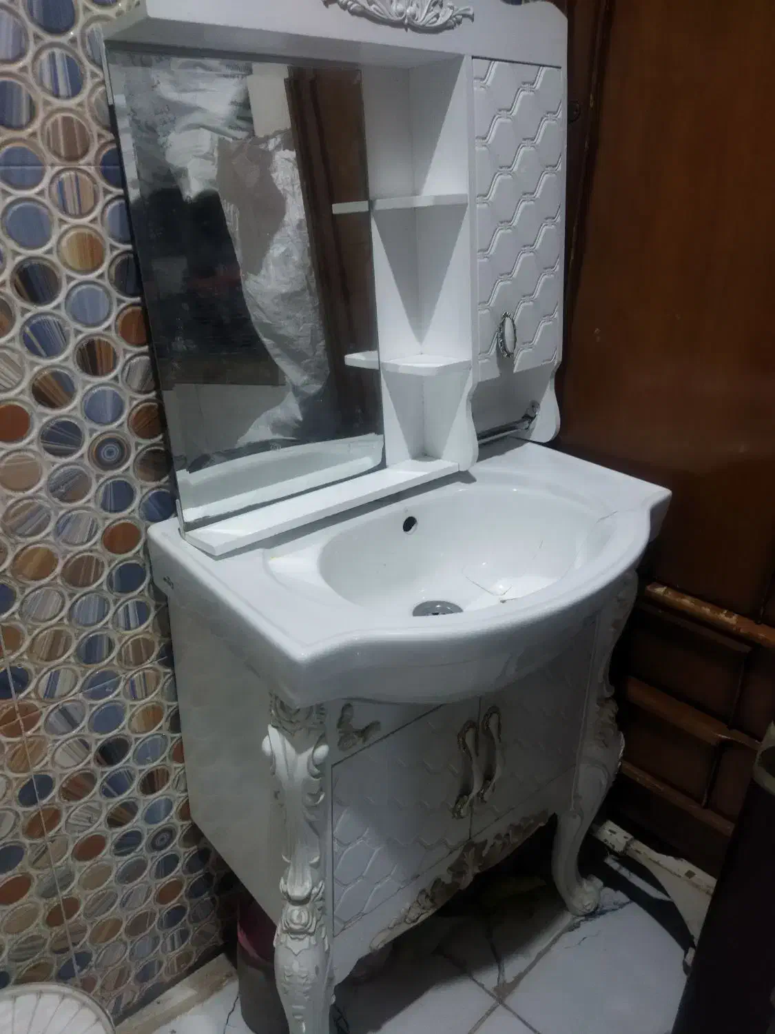 روشویی|لوازم سرویس بهداشتی|بانه, |دیوار