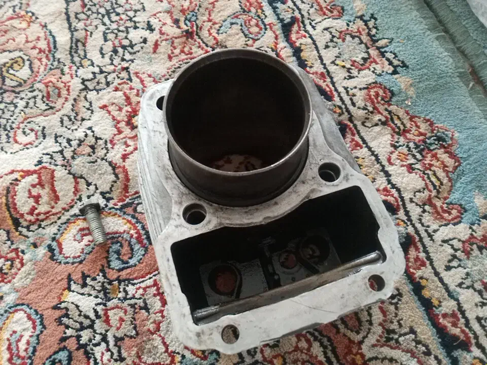 سیلندر موتور|قطعات یدکی و لوازم جانبی|الشتر, |دیوار