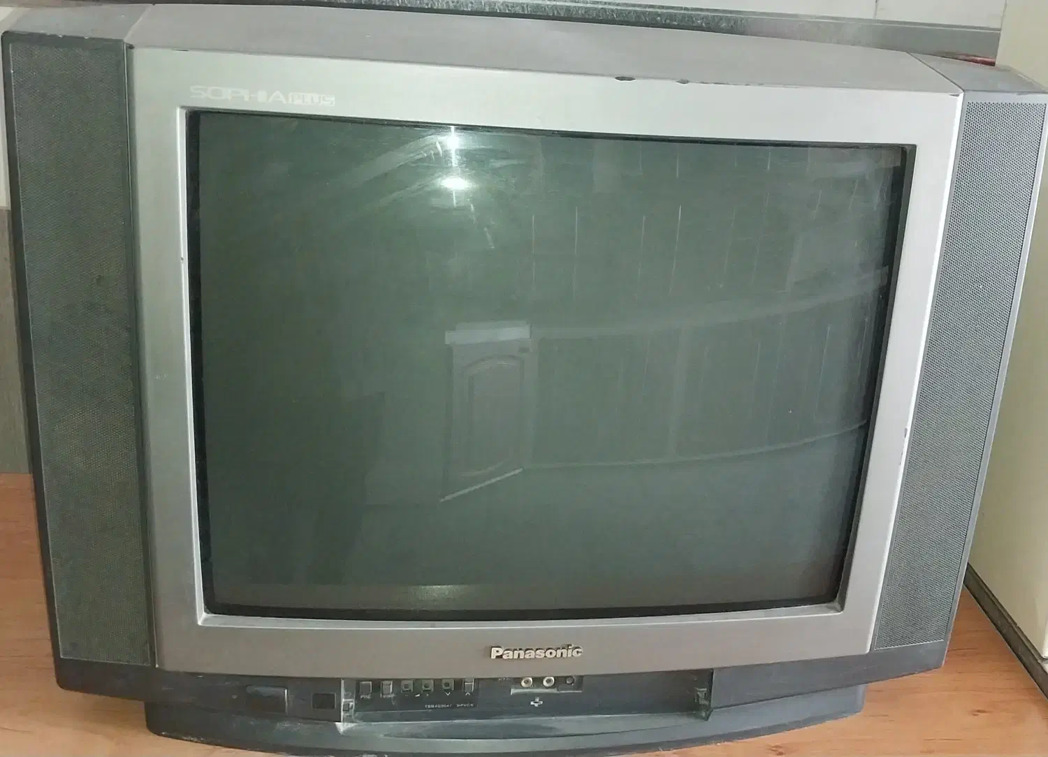 تلویزیون پاناسونیک|تلویزیون و پروژکتور|شاهین‌شهر, گرگاب|دیوار