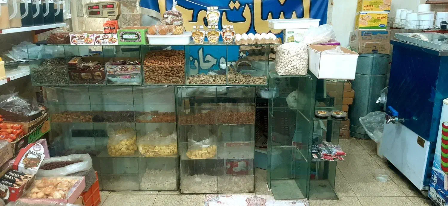 ویترین شیشه ای|بوفه، ویترین، کنسول|مشهد, توس فردوسی|دیوار