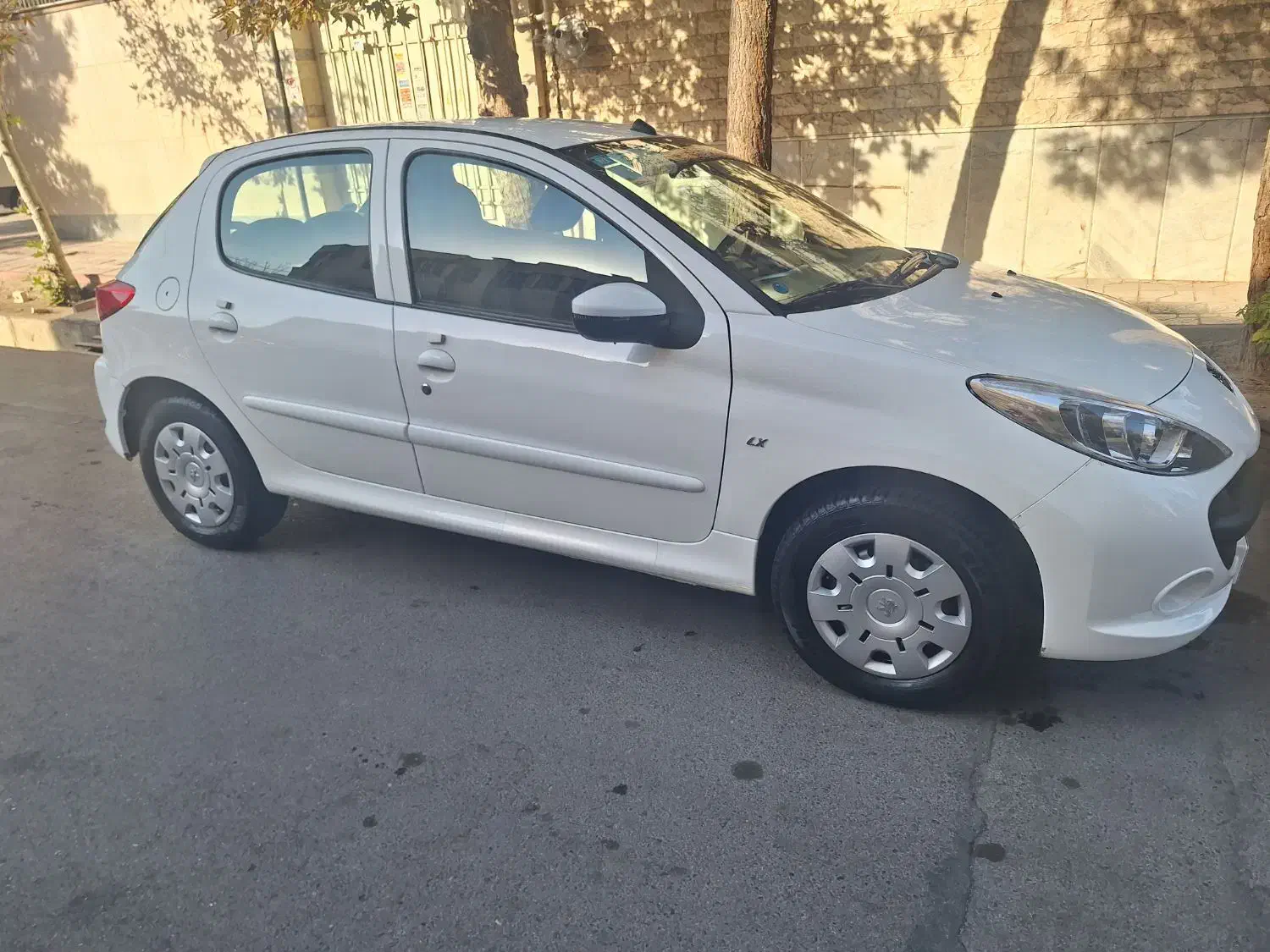 پژو ۲۰۷ موتور TU5 مدل ۱۴۰۴ فرمان هیدرولیک سقف فلز|خودرو سواری و وانت|مشهد, هفت تیر (نه دره)|دیوار