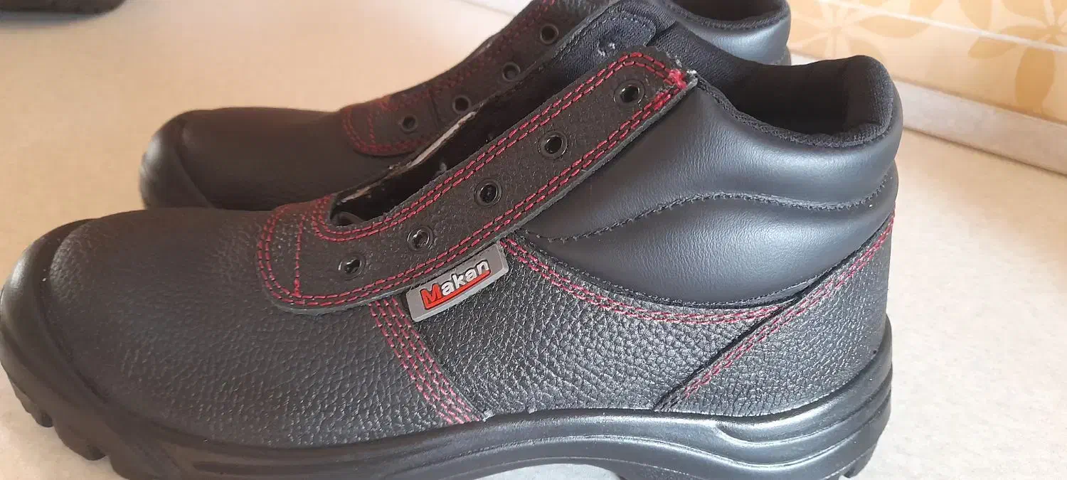 کفش ایمنی|کیف، کفش، کمربند|پردیس, فاز ۸|دیوار