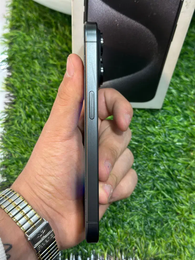 iPhone 15 pro حافظه 256 باریجستر|موبایل|کرج, گوهردشت|دیوار