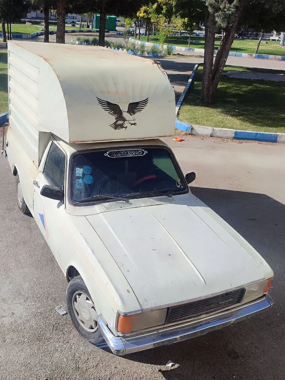 وانت با اتاق سر پوشیده|خودرو سواری و وانت|بروجرد, |دیوار