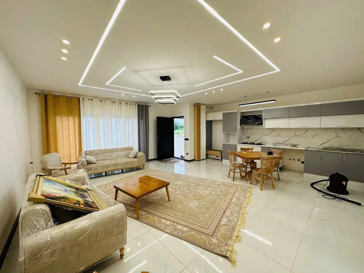 ویلا مدرن * مبله*چمدون بردار بیا|فروش خانه و ویلا|محمودآباد, |دیوار