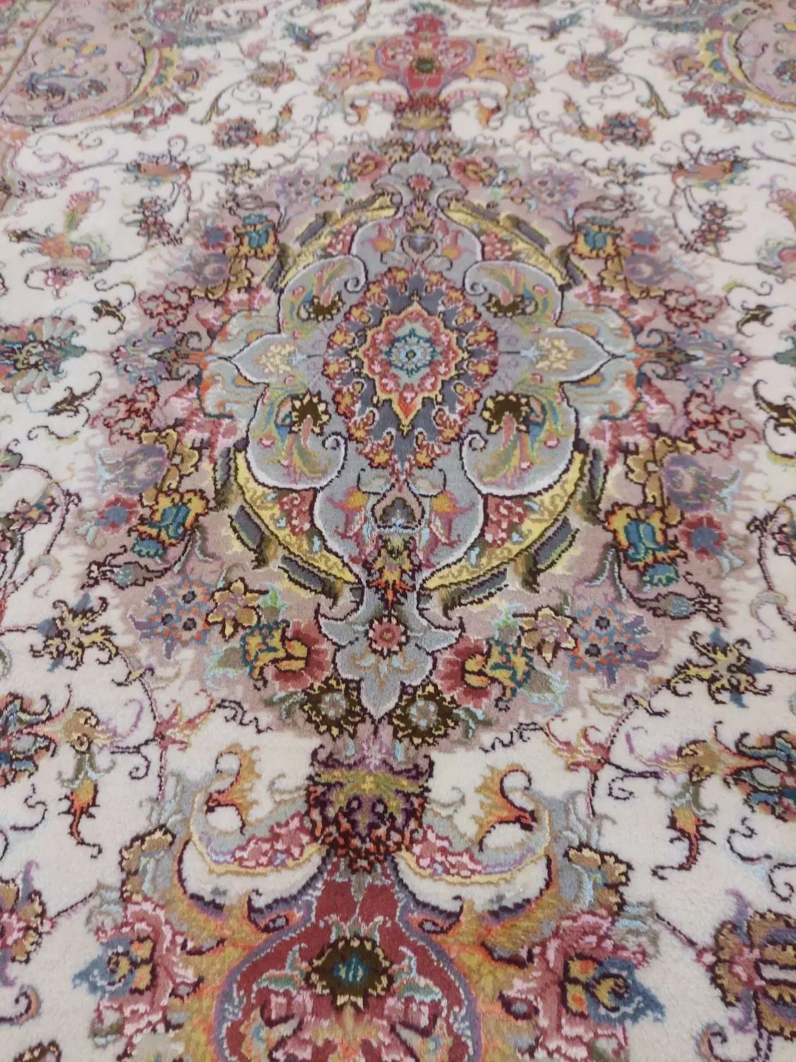 فرش ۶ متری خطیبی|فرش|آذرشهر, |دیوار