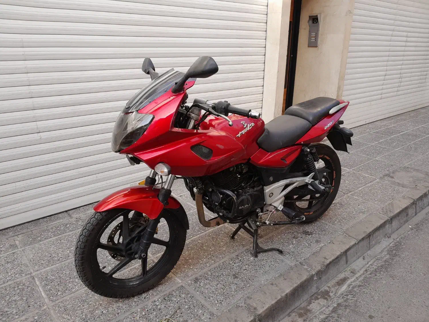 موتور پالس باجاج ۲۲۰|موتورسیکلت|تهران, شهرک شریعتی|دیوار