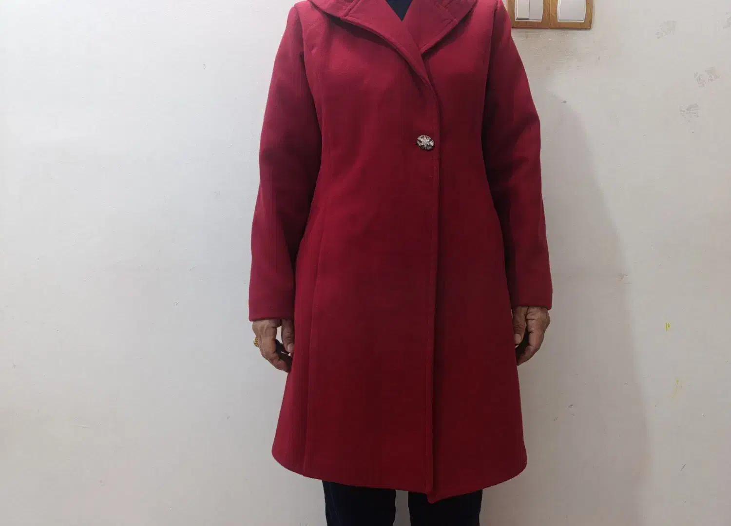 پالتو فوتر قرمز|لباس|گلبهار, شهر جدید گلبهار|دیوار