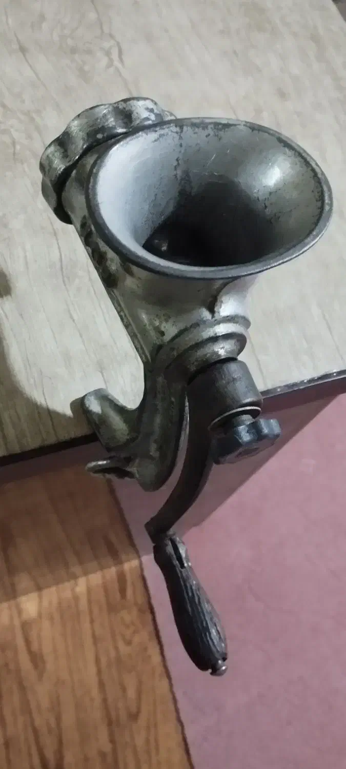 چرخ گوشت دستی|خردکن، آسیاب، غذاساز|شاهین‌شهر, شهرک گلدیس|دیوار