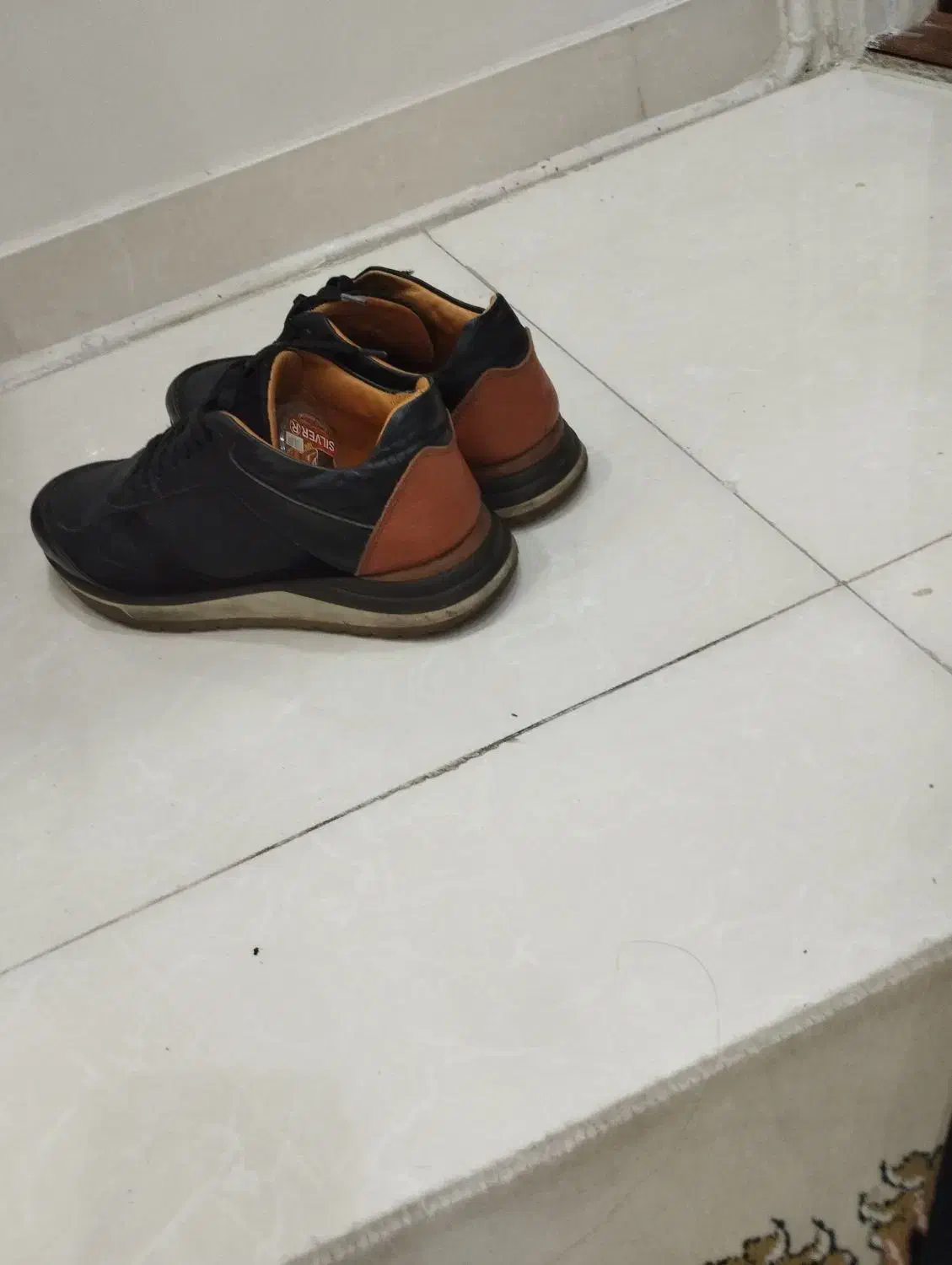 کفش چرم طبیعی سایز 43 در حد نو|کیف، کفش، کمربند|تهران, بهارستان|دیوار