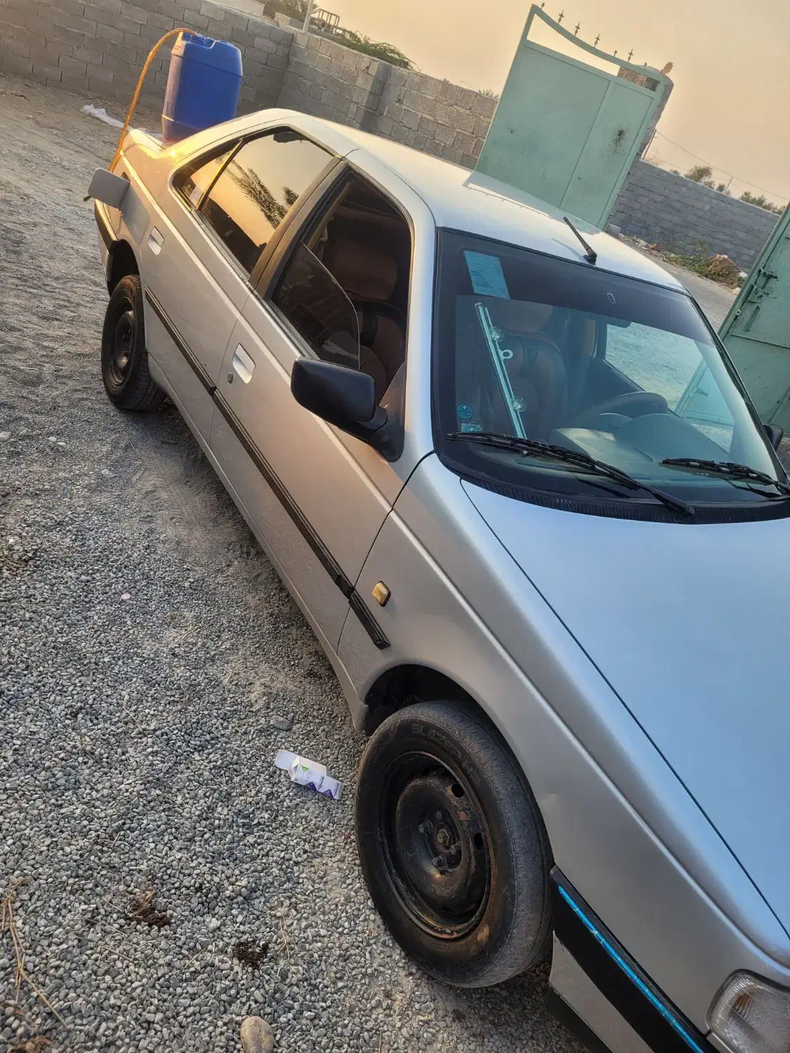 فروش ۴۰۵ مدل ۹۴ کم تمیز|خودرو سواری و وانت|چابهار, |دیوار