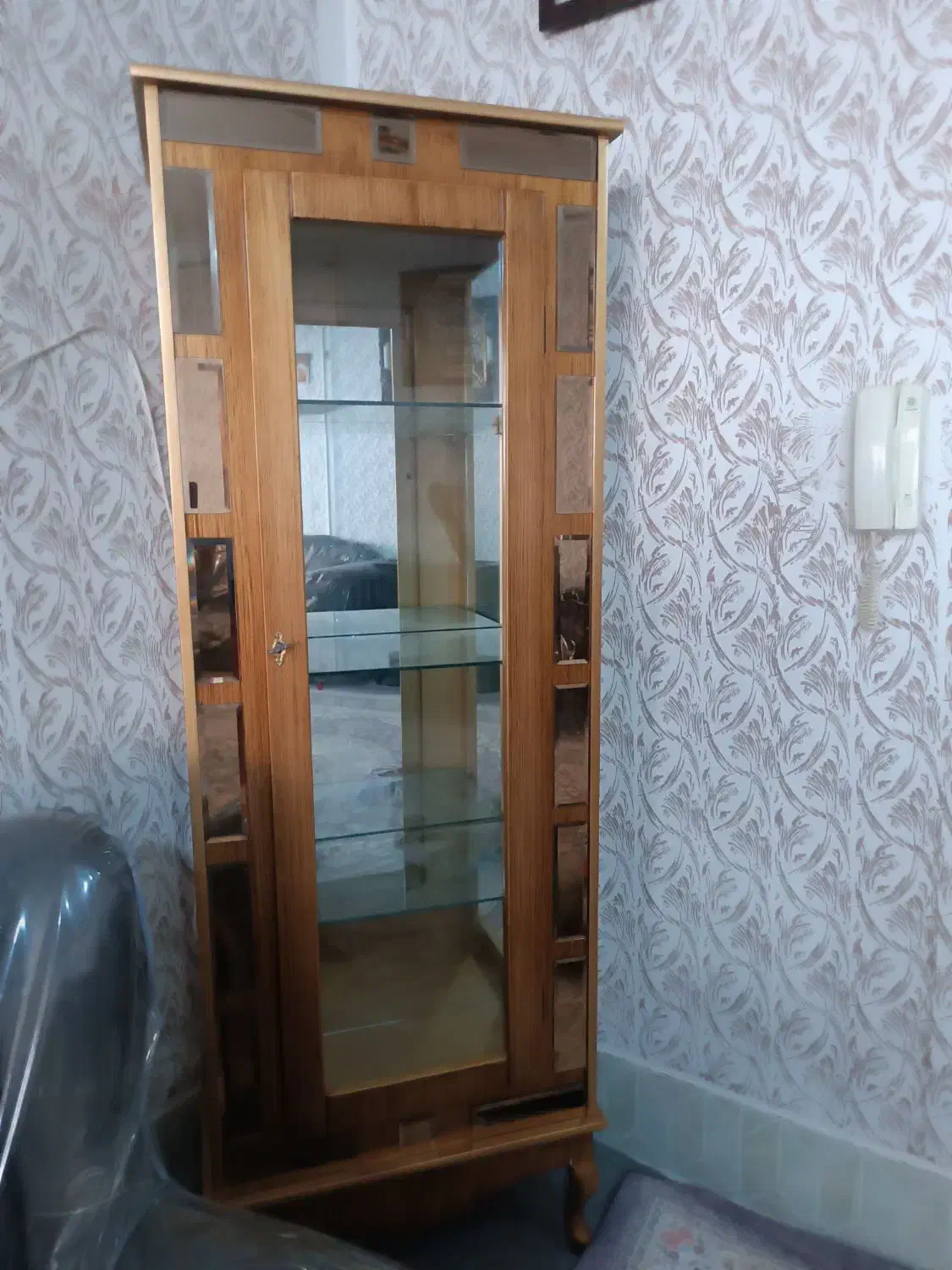 بوفه|بوفه، ویترین، کنسول|تربتحیدریه, منصوریه|دیوار